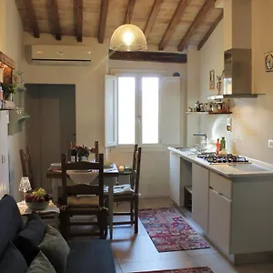 Appartamento Luminoso E Silenzioso Centro, Firenze